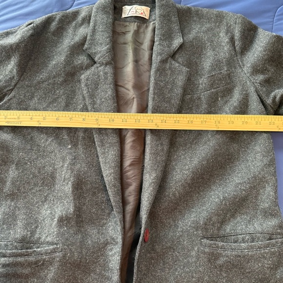 Vintage Charcoal Men's Sport Blazer - Picture 5 of 9